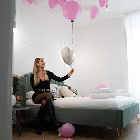 Daire Romantic Boutique With Private Parking - Palazzo Carolina Pescara